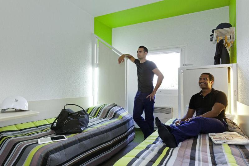 Hotelf1 Lyon Sud Oullins Renove Екстериор снимка